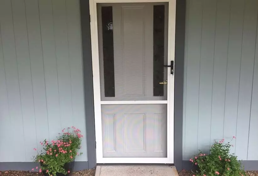 Blackwattle Farm B&b And Farm Stay