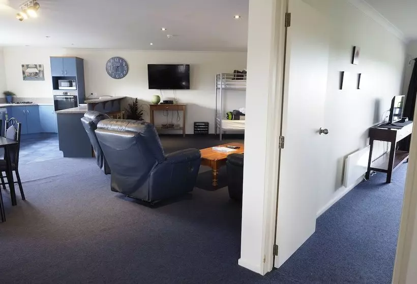 Haast River Motels & Holiday Park