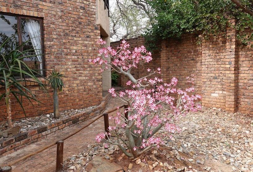Hotel Crocodile Kruger Safari Lodge
