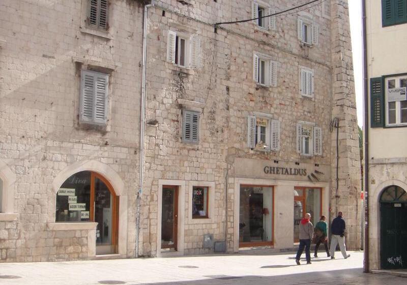 פנסיון B&b Central Palace Heritage