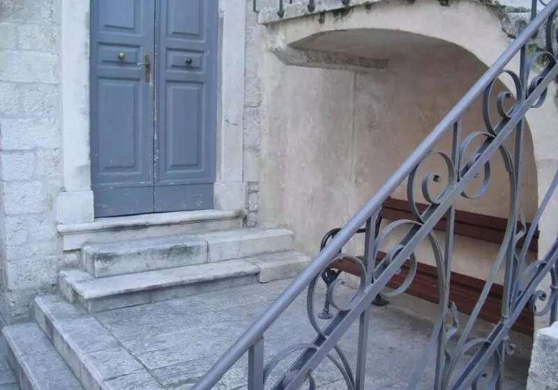 Pansiyon B&b Central Palace Heritage