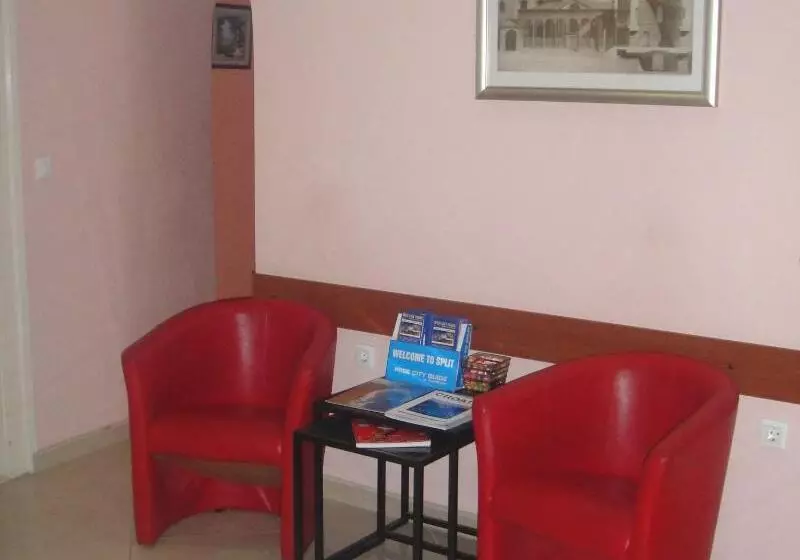 Pansiyon B&b Central Palace Heritage