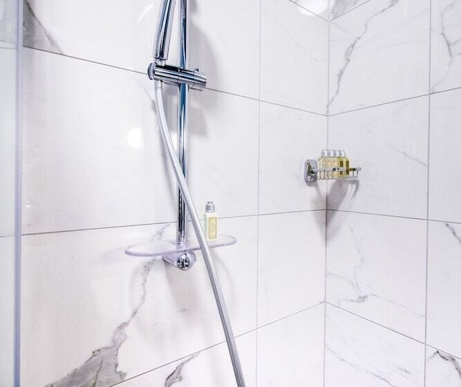 住宿加早餐  Riva Palace   Design Rooms