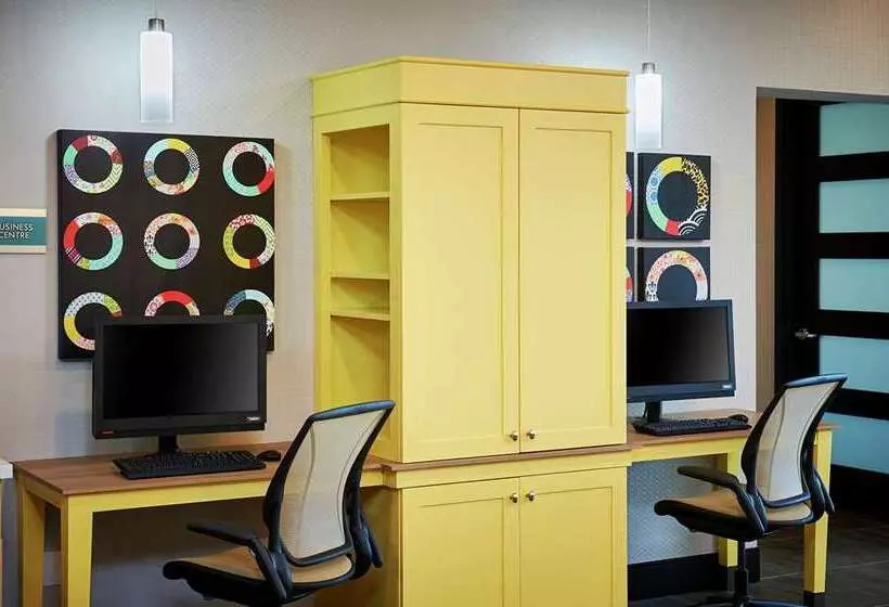 Hotelli Home2 Suites By Hilton Brantford