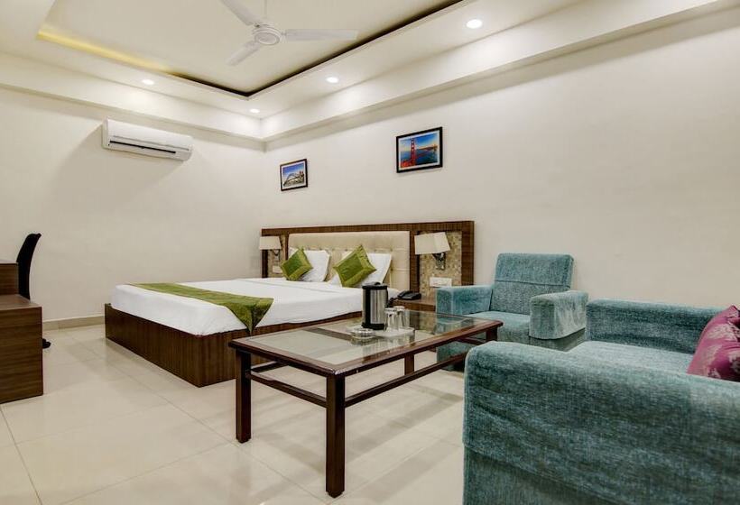 Itsy Hotels Solitaire