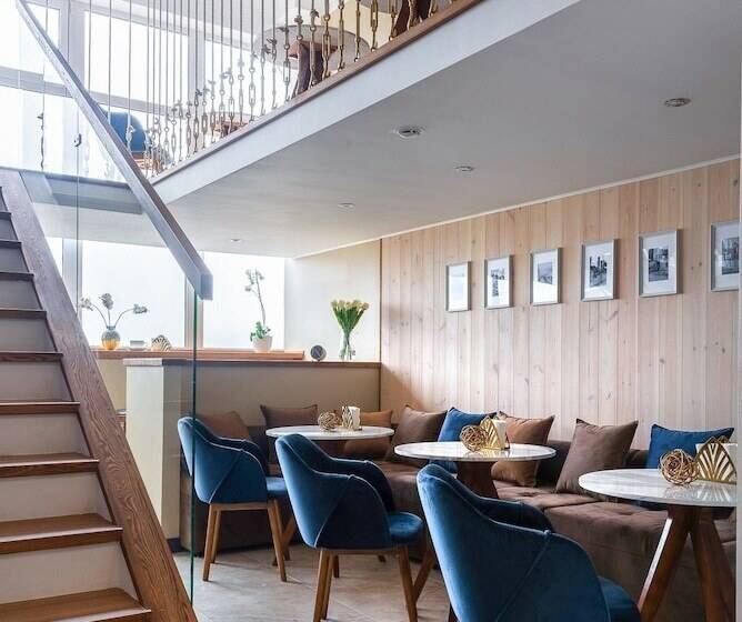 ホテル Lido Central