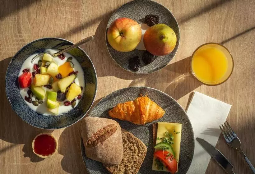 Garner Hotel Hamburg Nord, An Ihg