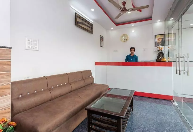 هتل Spot On 37166  Leela Palace