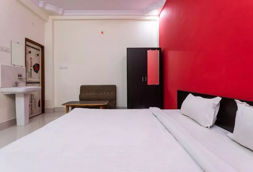 هتل Spot On 37166  Leela Palace