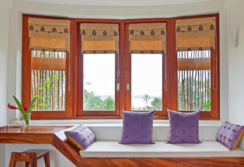 בית מלון כפרי Tri By Amaya