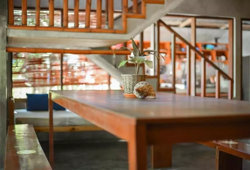 Sinag Hostel