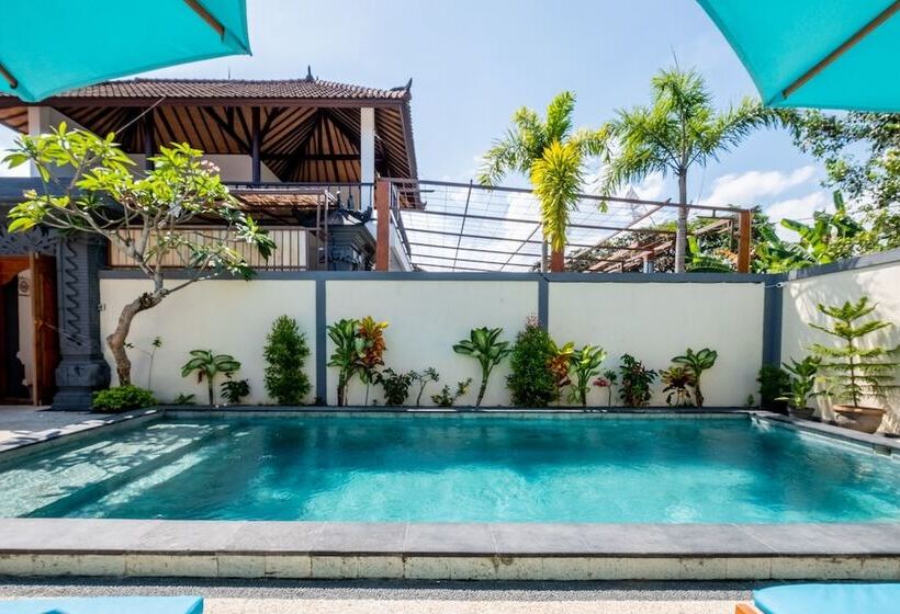 ユースホステル Villa Sari By Oyo Rooms