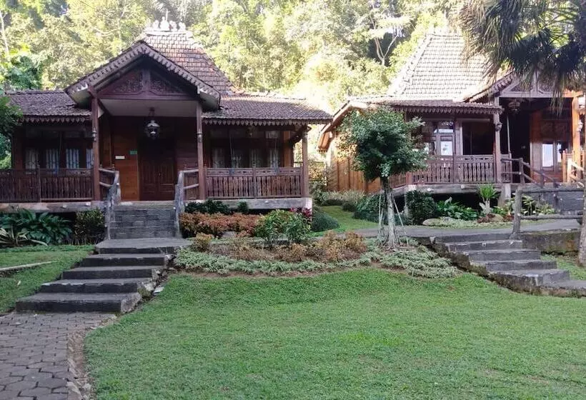 Aamiaismajoitus (B&B) Green Valley Resort Bandungan