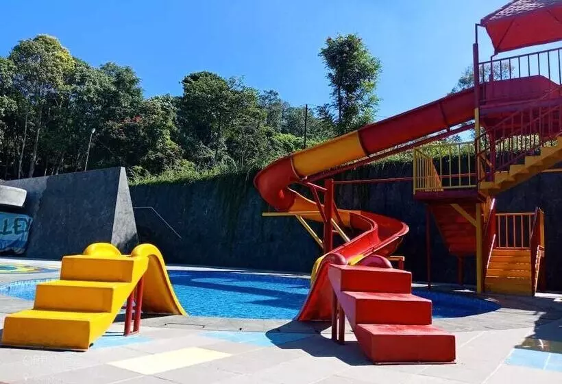 Aamiaismajoitus (B&B) Green Valley Resort Bandungan