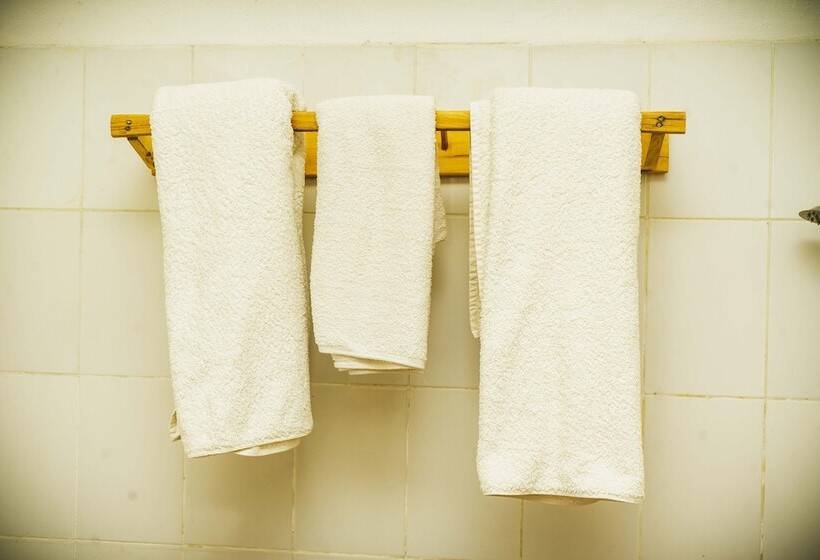 تختخواب و صبحانه Isange Paradise Resort