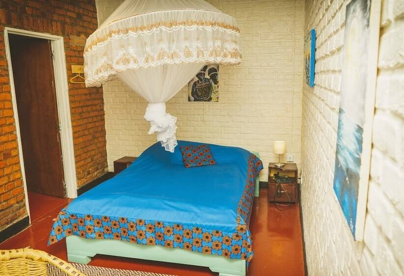 تختخواب و صبحانه Isange Paradise Resort