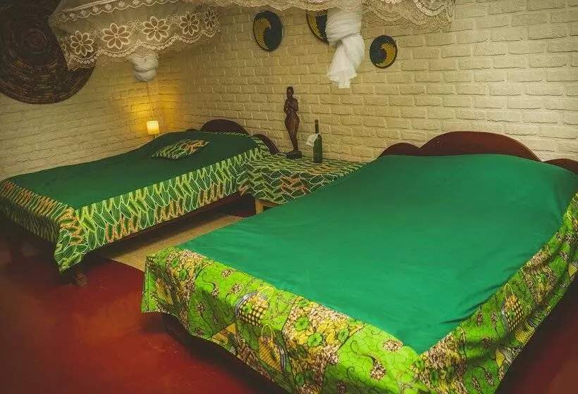 تختخواب و صبحانه Isange Paradise Resort