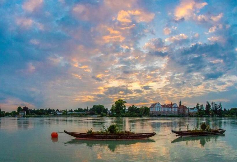 ホテル Das Schärding