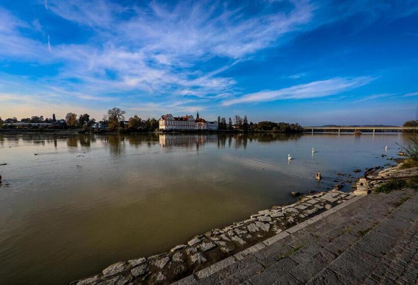 ホテル Das Schärding