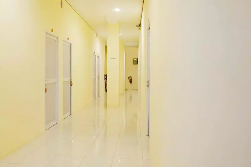 ホテル Ganesha Homestay By Oyo Rooms