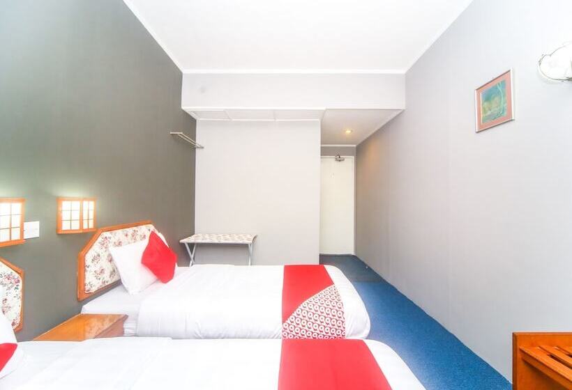 فندق Lutana By Oyo Rooms