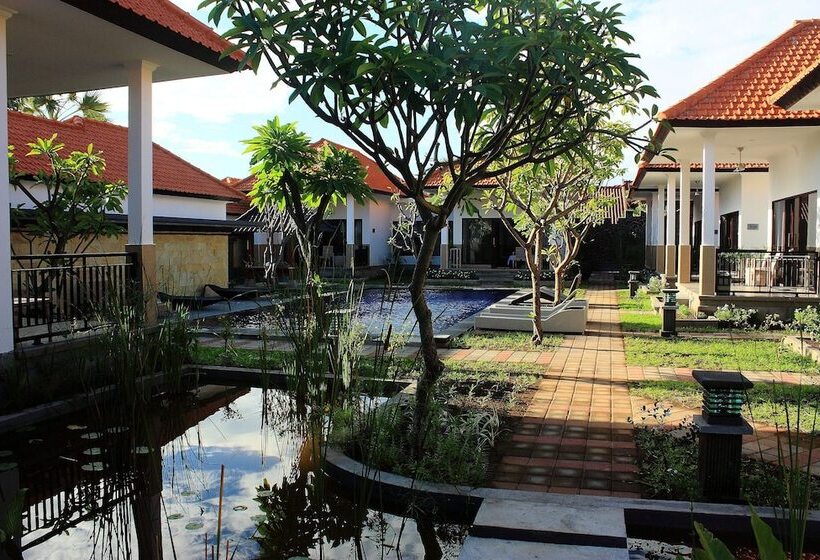 Отель Ocean View Tulamben Dive & Resort