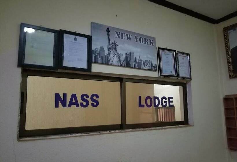 ホテル Nass Lodge