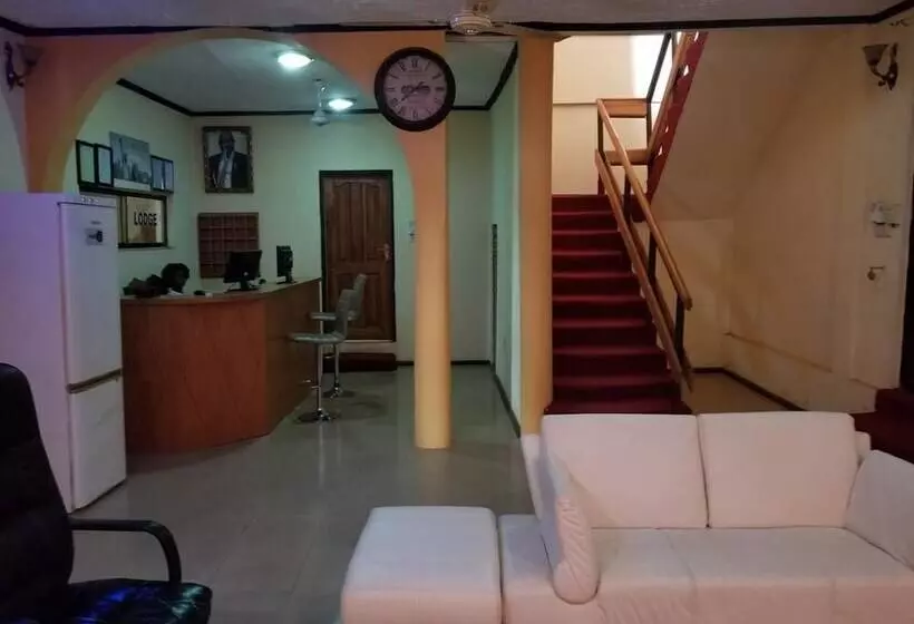 ホテル Nass Lodge