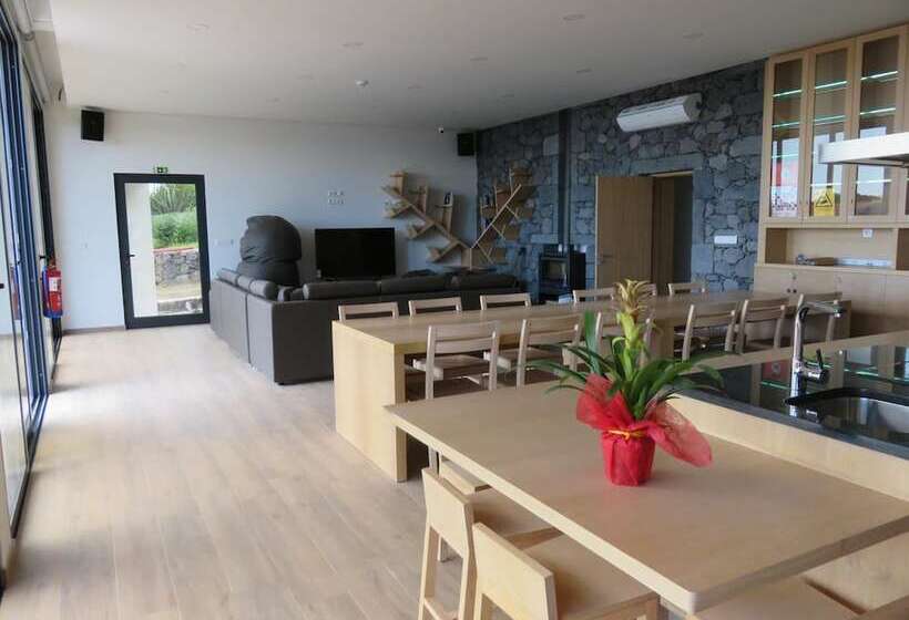 فندق ريفى Make It Happen Farm