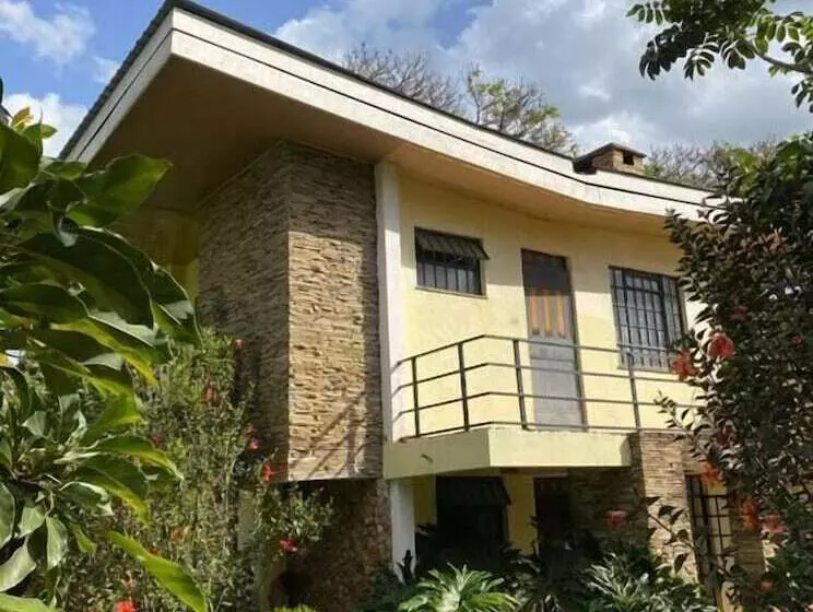 هتل The Jadav Gardens