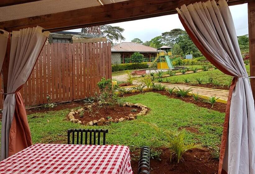 هتل The Jadav Gardens