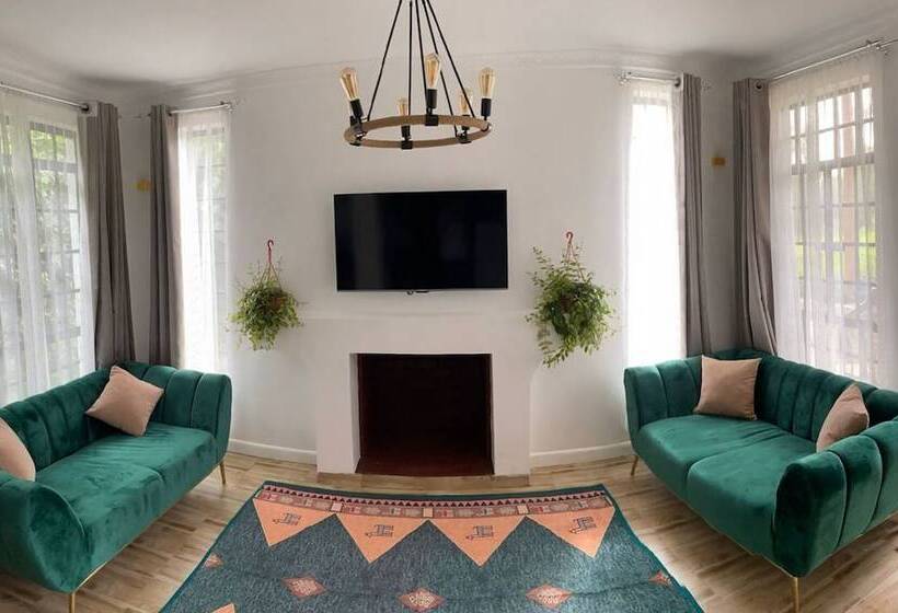 هتل The Jadav Gardens