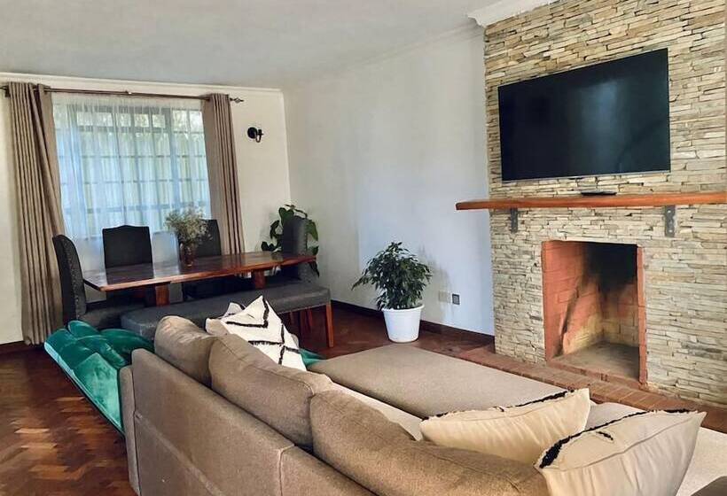 هتل The Jadav Gardens