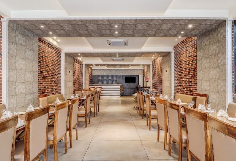 فندق Treebo Alf Continental