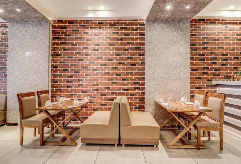 فندق Treebo Alf Continental