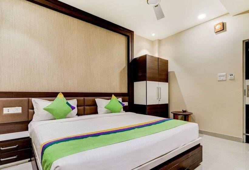 فندق Treebo Alf Continental