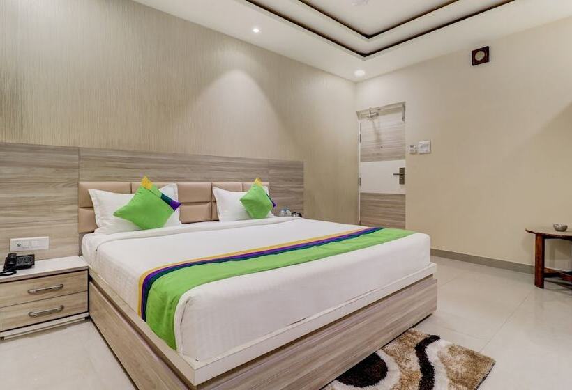 فندق Treebo Alf Continental