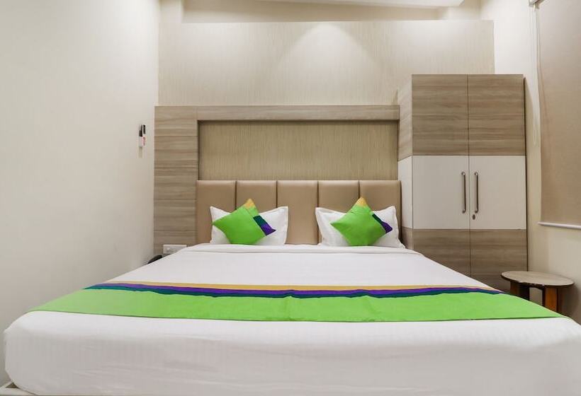 فندق Treebo Alf Continental