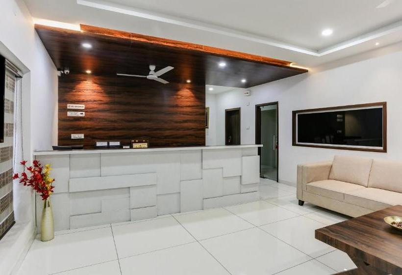 Отель Treebo Trend  Vjr