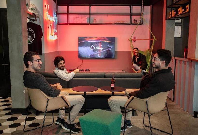 בית מלון כפרי Innbox Centro