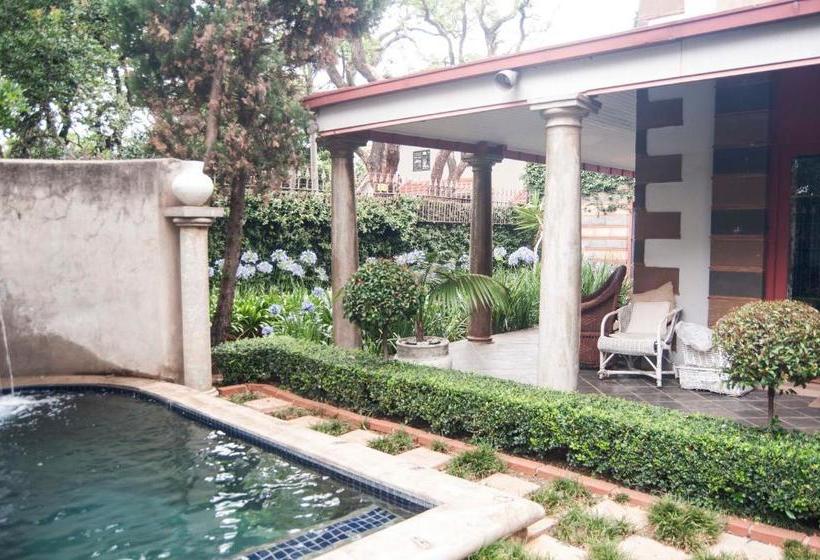 Pension Brooklyn Guesthouses