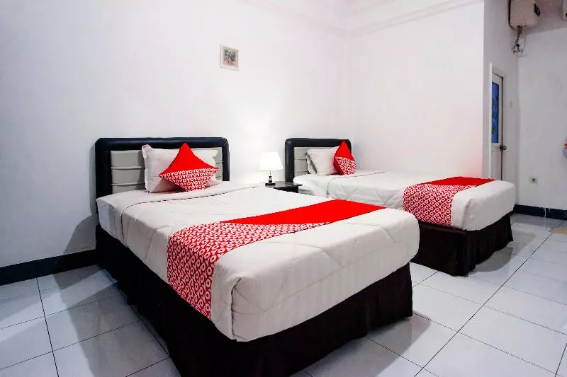 پانسیون Gading Guesthouse By Oyo Rooms