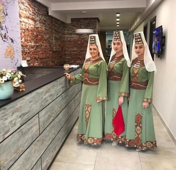 هاستل Loft Host Yerevan