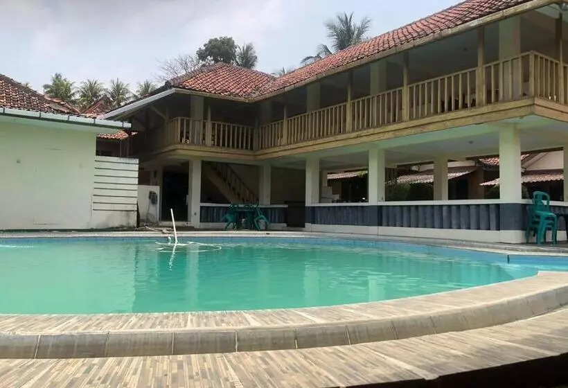 Bed and Breakfast Pantai Mutiara