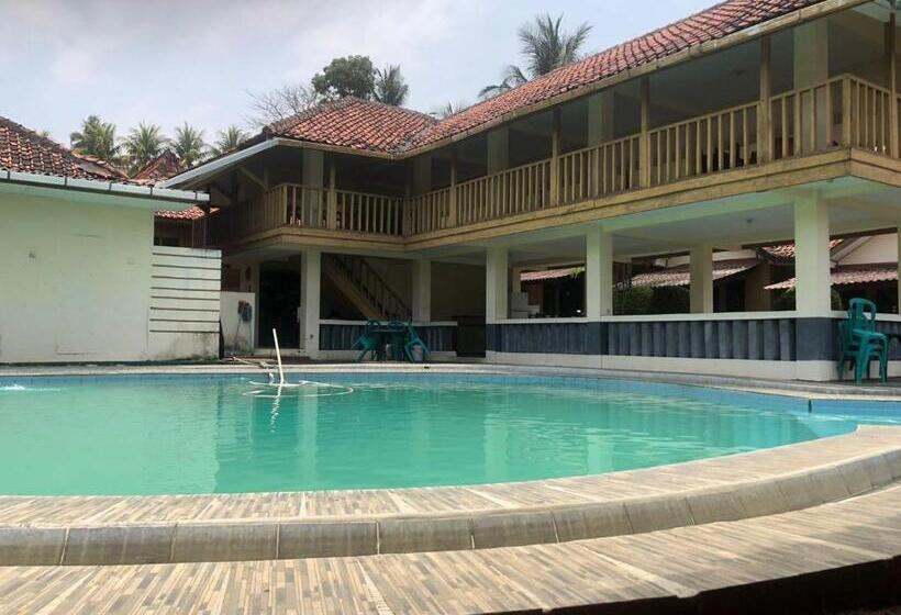 Bed and Breakfast Pantai Mutiara