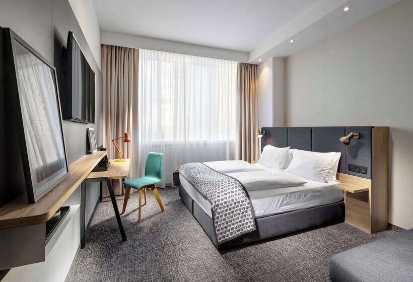 Clarion Hotel Vienna South