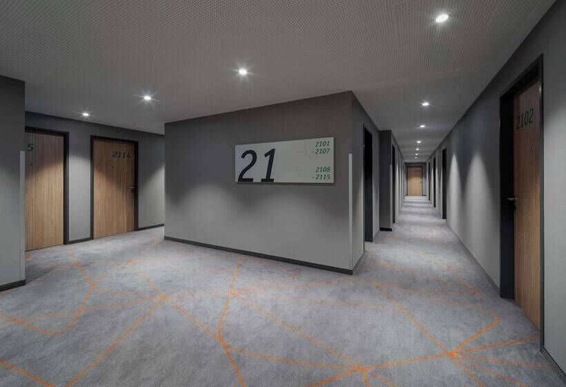 Clarion Hotel Vienna South