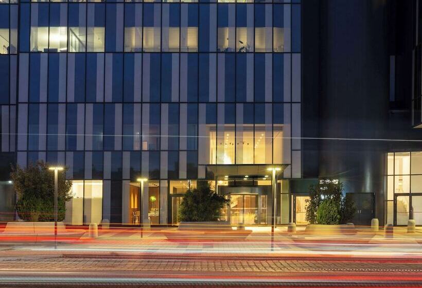 Clarion Hotel Vienna South