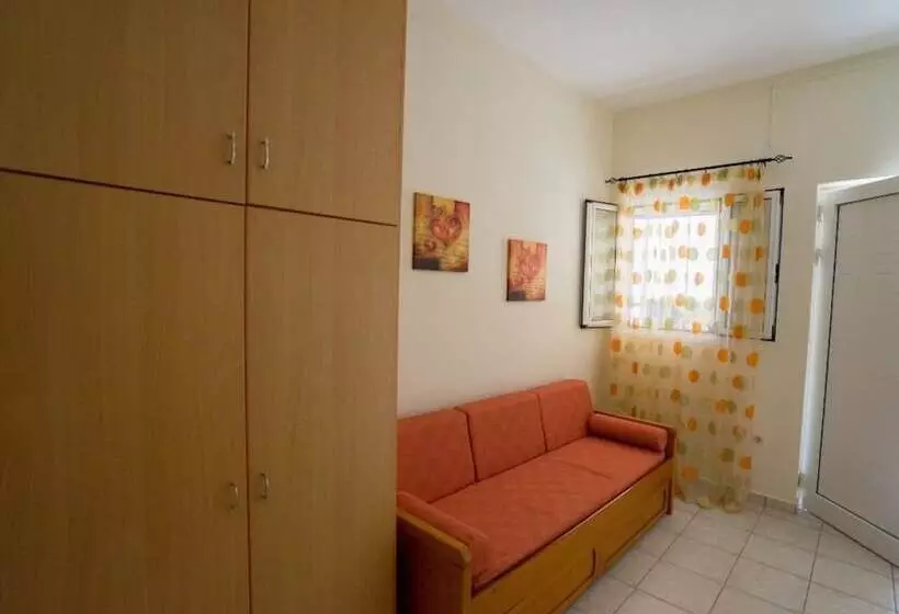 Denise Apartments