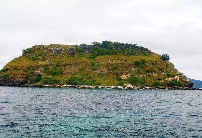هتل Bentrina Diving Resort